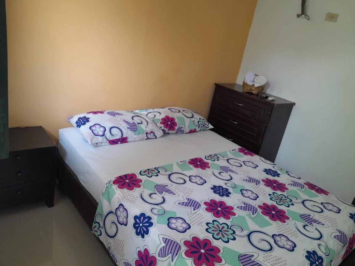 Casa Flor De Liz Ξενοδοχείο Villavieja Εξωτερικό φωτογραφία